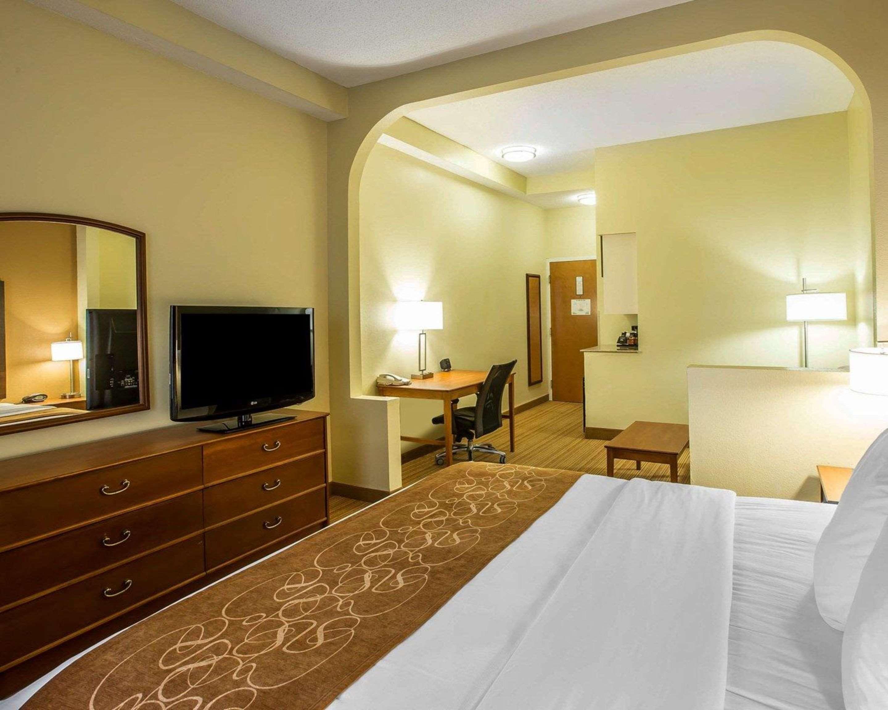 Comfort Suites Anderson Eksteriør bilde